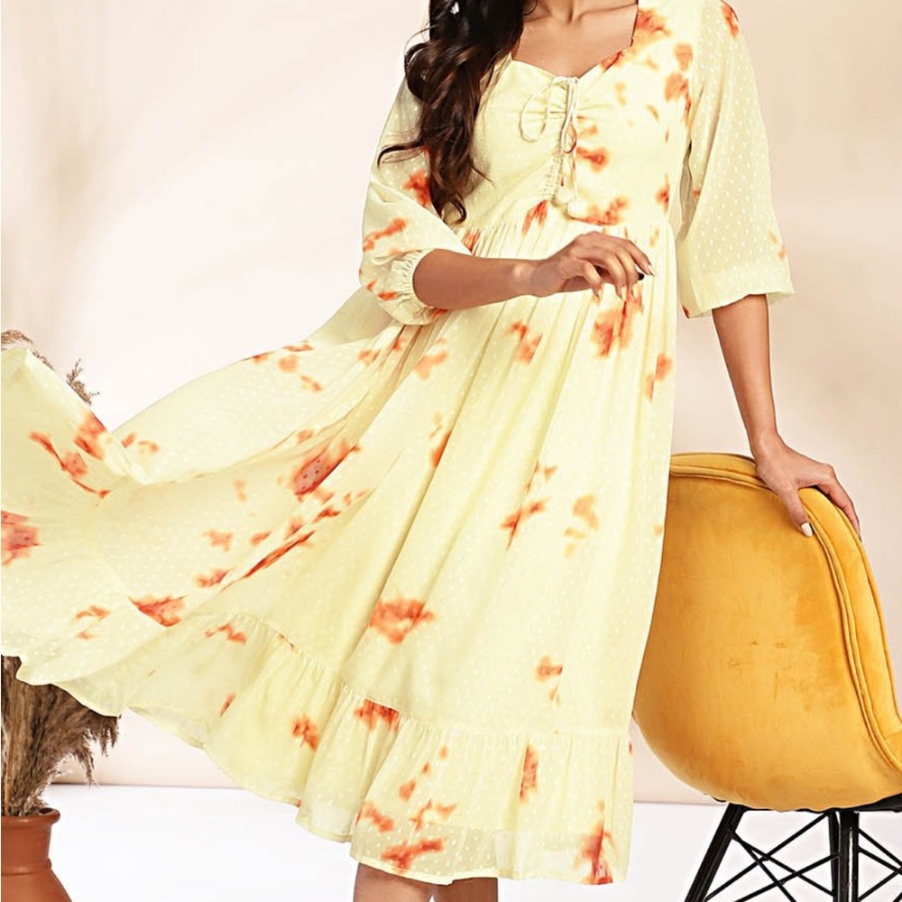Yellow Ruffled Tiered Sundress with Sweetheart Neckline NWOT
